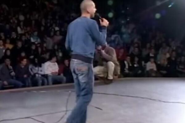 ZVEZDA GRANDA NA AUDICIJI OKRENUO LEĐA POPOVIĆU! Vidno iznerviran mu poručio: SADA NIKO NEĆE ZNATI KO JE PEVAO!