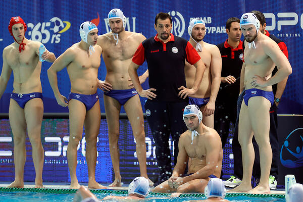 VUJASINOVIĆEVI IZABRANICI SE POIGRAVALI SA DINAMOM: NAJUBEDLJIVIJA pobeda u Ligi šampiona!