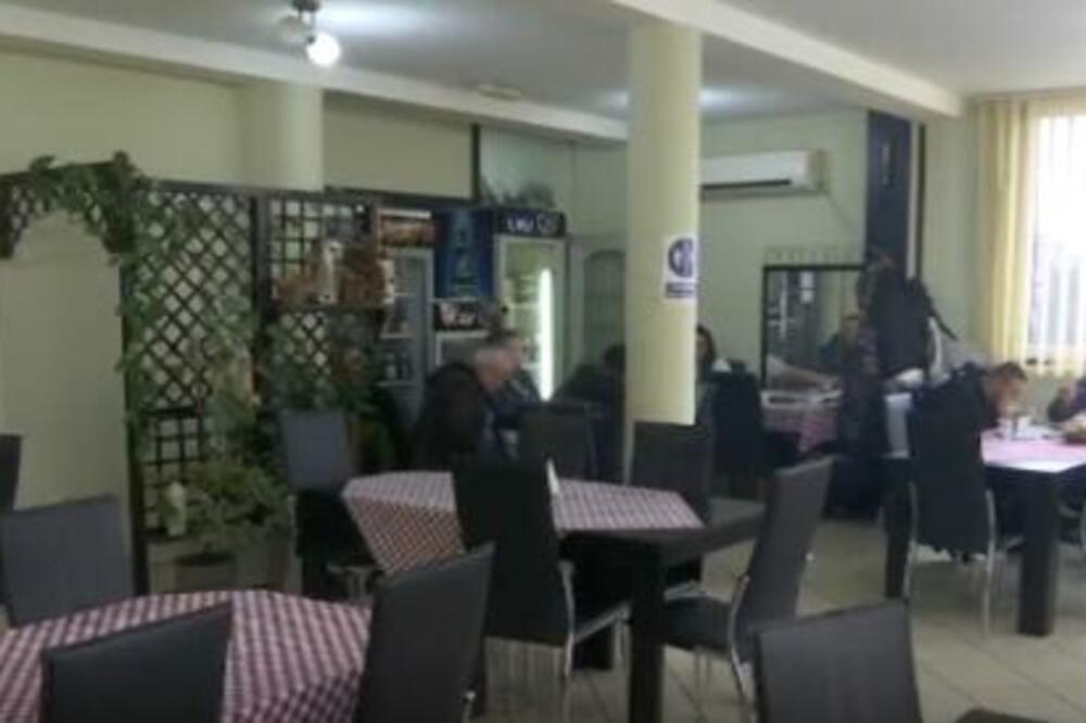 1.000 DINARA ZA JELO I PIĆE: Sok samo 70 dinara, ljudi ODUŠEVLJENI jelovnikom u SRPSKOM restoranu (FOTO)