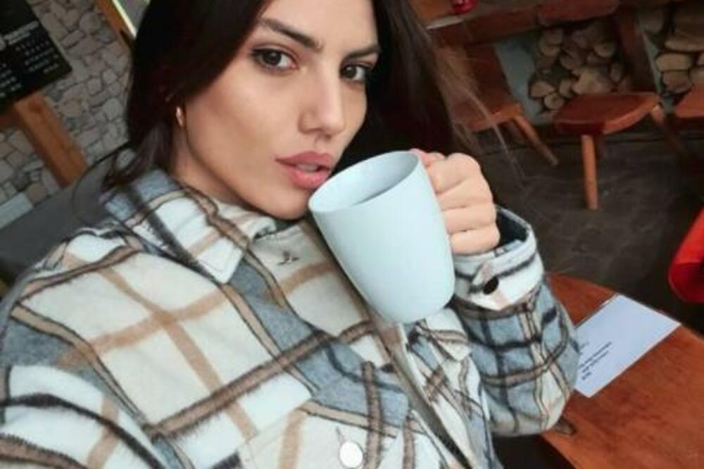 KO JE ZAPRAVO ŽENA KOJA ĆE BIKOVIĆU RODITI DETE? Do skoro smo znali samo IME I PREZIME, a sada je SVE tu od A do Š