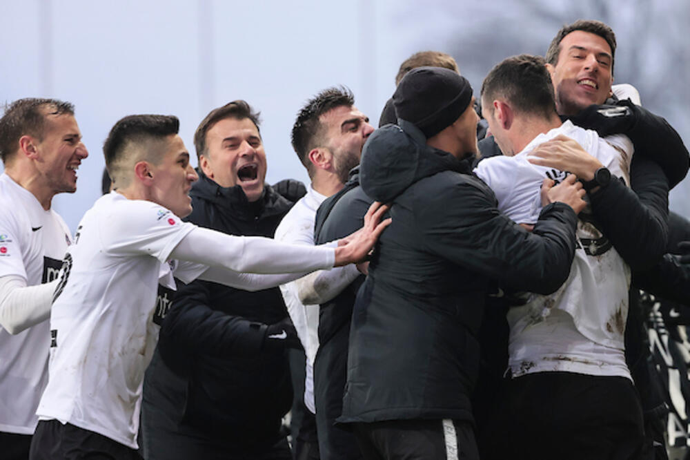 OZBILJAN PRISTUP TOKOM CELOG MEČA: Partizan sigurnom pobedom protiv Metalca overio JESENJU TITULU! (FOTO)