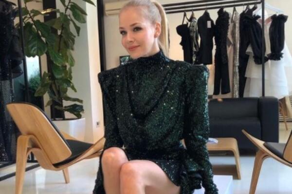 JELENA ROZGA PRVI PUT JAVNO PRIZNALA DA JOJ SRCE PATI! "Plakala sam! Ko razum noćas fališ" (FOTO)