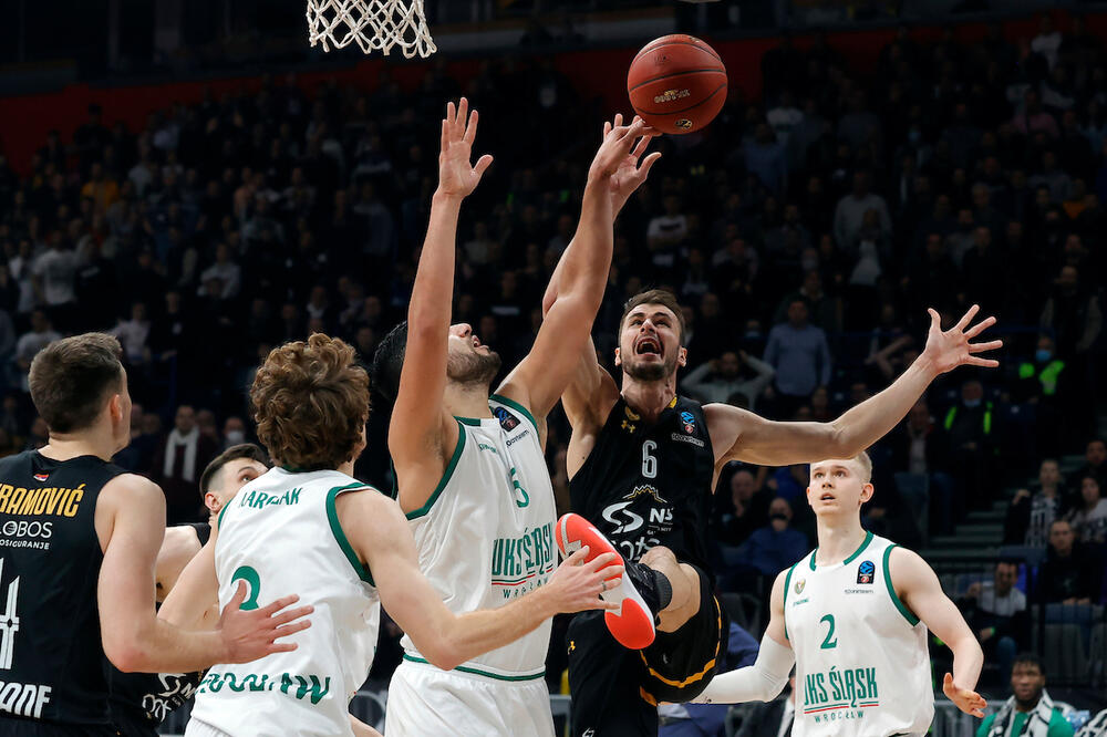 POENI DANGUBIĆA PRESUDILI: Partizan se BAŠ namučio sa Slaskom!