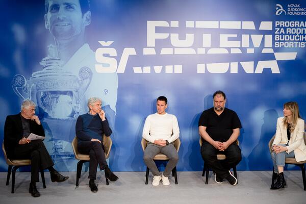 NOVAK ĐOKOVIĆ DANAS NA PANELU "PUTEM ŠAMPIONA": Uz prvog tenisera sveta govoriće Željko Obradović i Sonja Vasić!