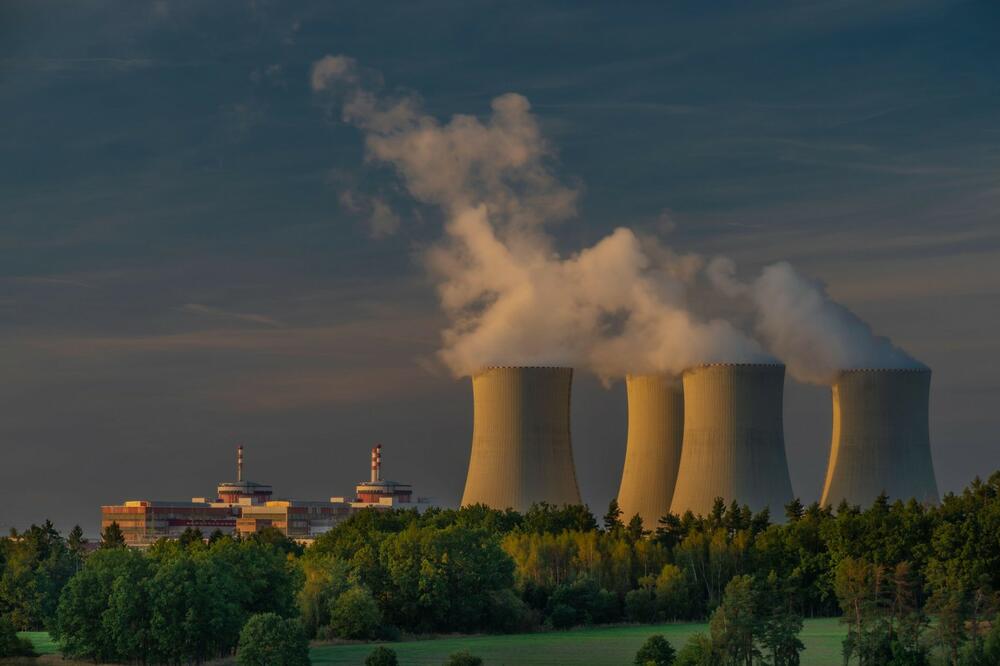 TAJMING NE MOŽE BITI GORI: Nemačka isključuje polovinu nuklearnih elektrana, evo i ZAŠTO!(VIDEO)