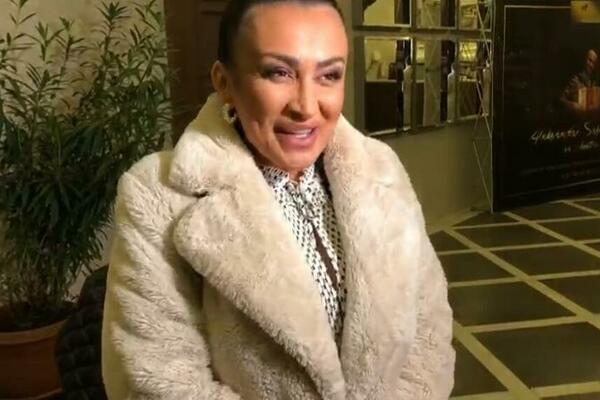 ANDREANA ČEKIĆ SE ODSELILA: Pevačica ostavila u NEVERICI celu naciju