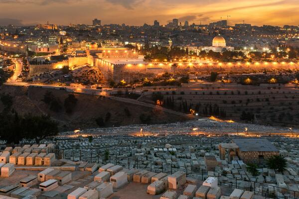 UKRAJINSKI AMBASADOR: Narednih meseci mogli bi da priznamo Jerusalim kao "jednu i jedinu" PRESTONICU Izraela