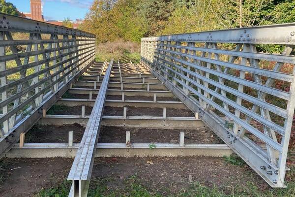 CEO MOST IM NESTAO ISPRED NOSA: Policajci ZABEZEKNUTI, muče ih 3 pitanja