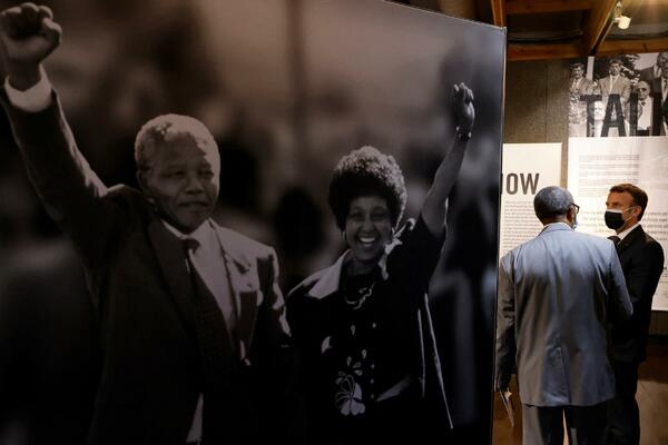 NA DANAŠNJI DAN JE ROĐEN ČOVEK KOJI JE POBEDIO APARTHEJD: Evo kako je Nelson Mandela opisao svoju ISTORIJSKU ULOGU!