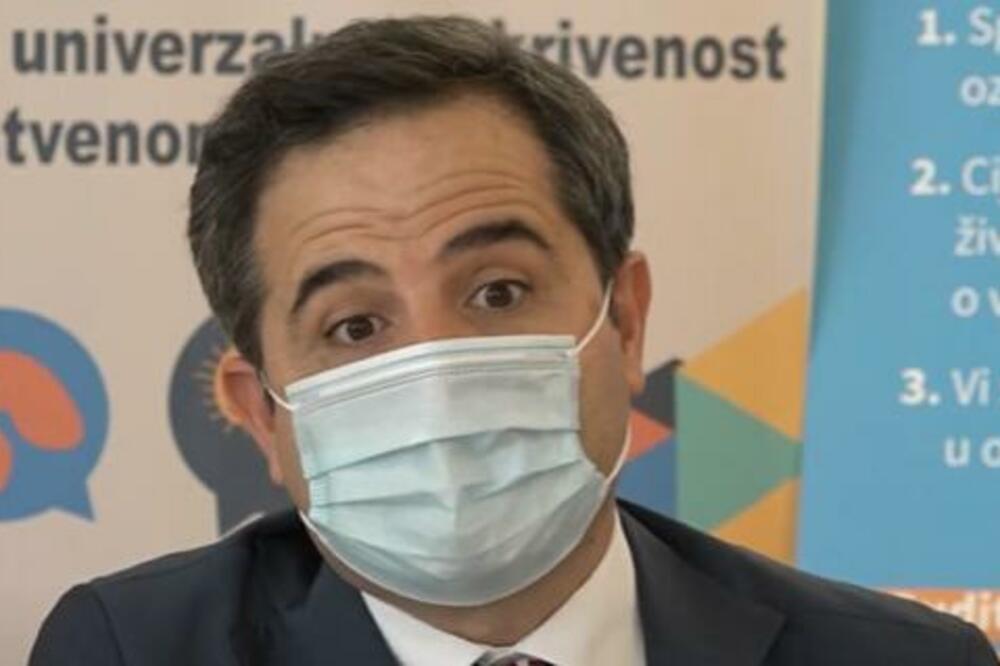 FABIO SKANO O OMIKRONU: "Ne znači da smo van opasnosti"