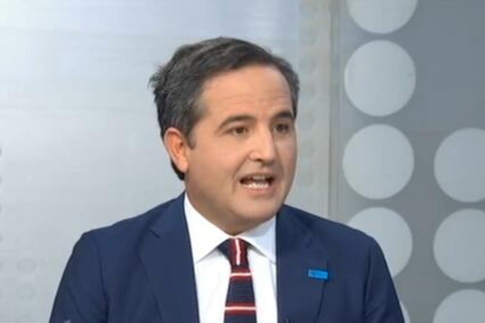 NEMAM KRISTALNU KUGLU, ALI SRBIJA NIJE VAN OPASNOSTI, PRIPREMITE SE ZA OMIKRON! Dr Fabio Skano o onome što nas ČEKA