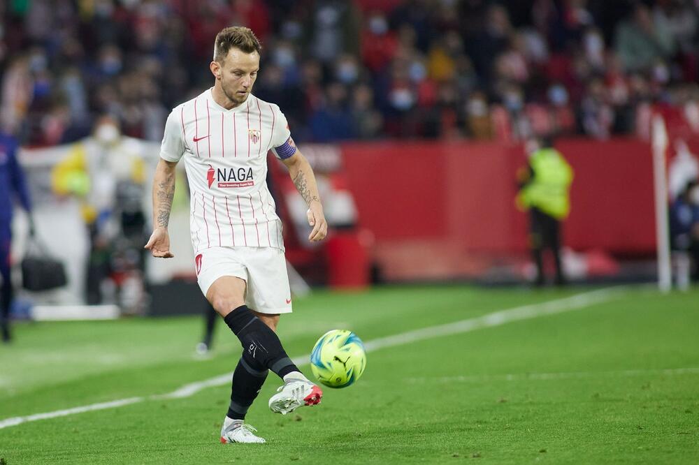RAKITIĆ OBORIO ĐUKIĆEV REKORD: Ispisao istoriju na utakmici protiv Barselone!