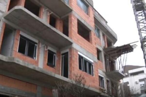 LEGALIZACIJA SVIH DIVLJIH ZGRADA OVIM TEMPOM ĆE SE ČEKATI DECENIJAMA: 2, 5 miliona još nema DOZVOLU, ovo je REŠENJE