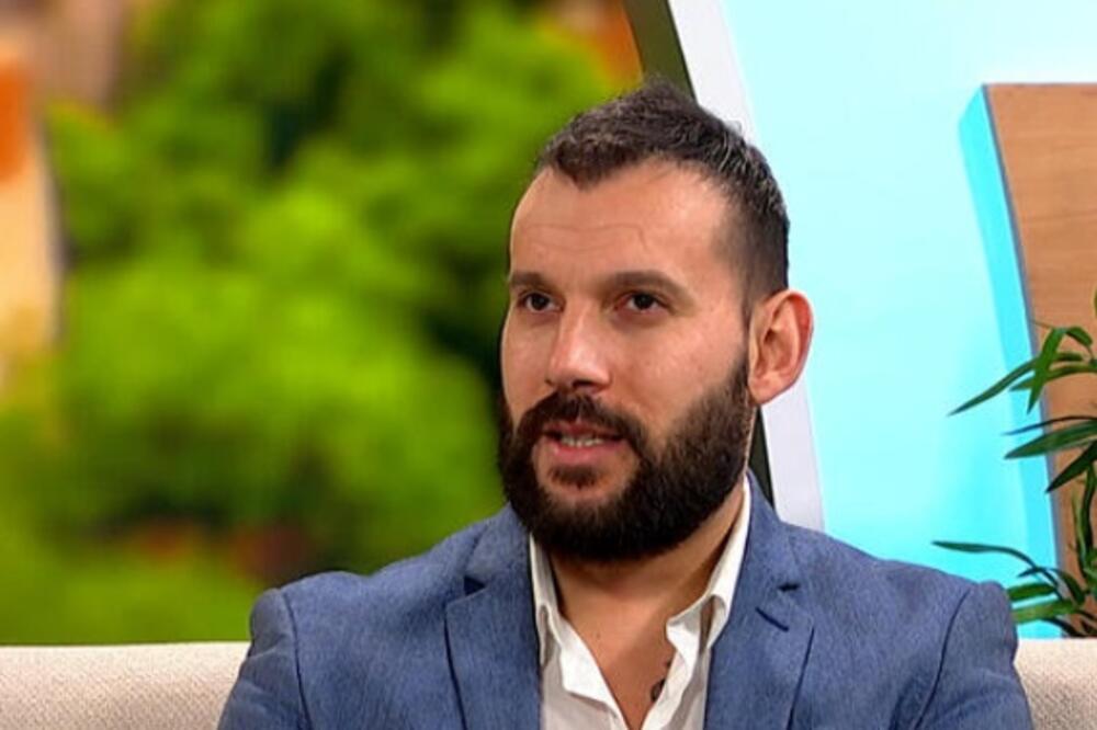 ON JE MENADŽER NAJBOLJEG BARA U GRADU, a sada je rešio da RAZOTKRIJE KONOBARE: Neki ne znaju šta je AJNCER