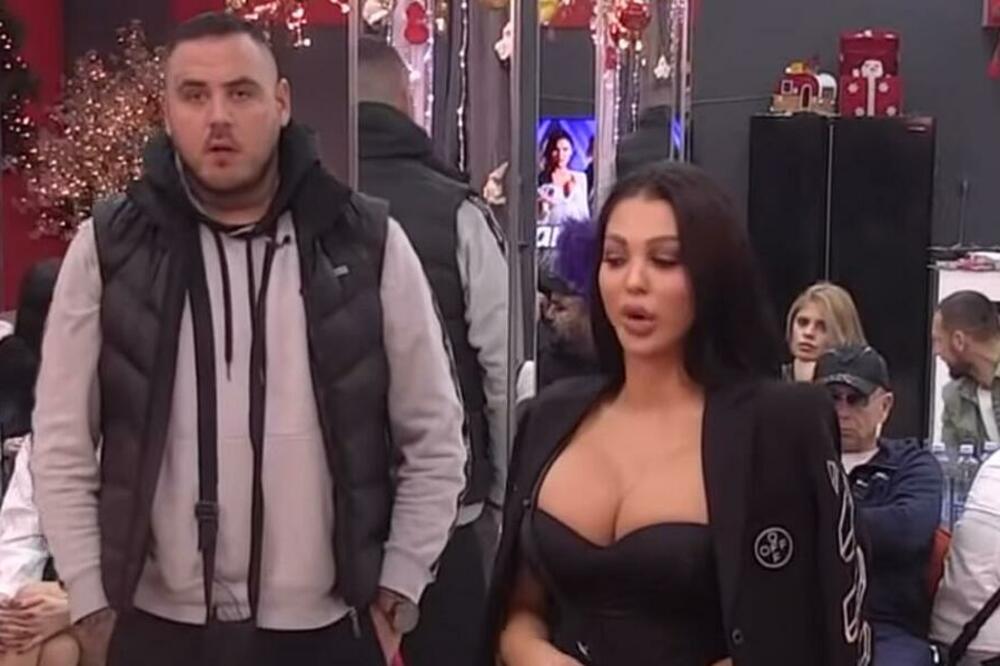 SA NJOM JE IMAO ODNOSE IZ INATA?! Car pokušao da se OPERE, pa napravio još veći PROBLEM