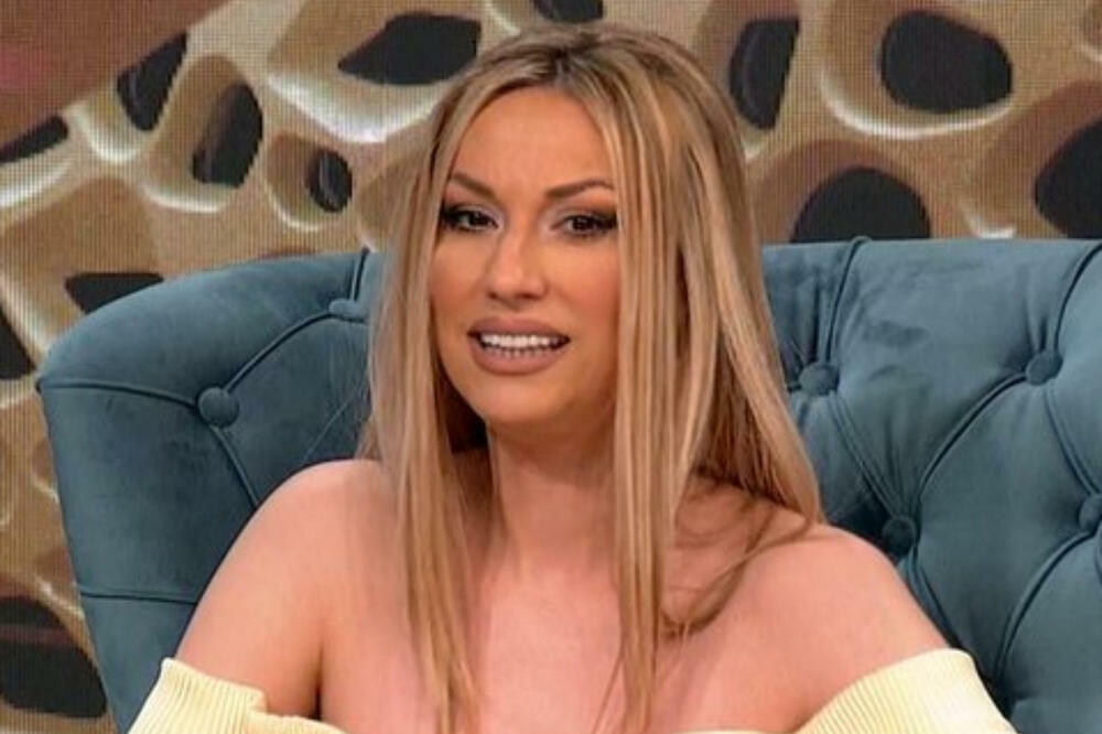 RADA MANOJLOVIĆ ZA NOĆ ZARADILA 20.000 EVRA: Dobro je odradila POSAO!