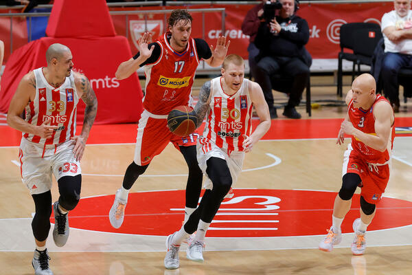 CRVENA ZVEZDA RASTURILA BORAC U PIONIRU: Crveno-beli slavili neverovatnih 47 razlike!