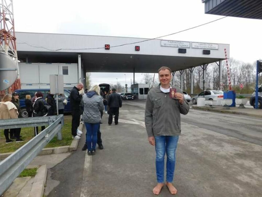 Aleksandar bos na granici