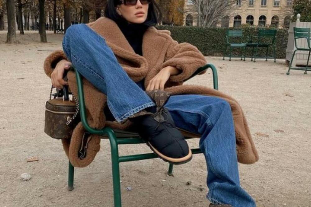DA LI STE ČULE ZA "JASTUK ČIZME"? Nosi ih i naša najpoznatija influenserka, pravi su HIT! (FOTO)