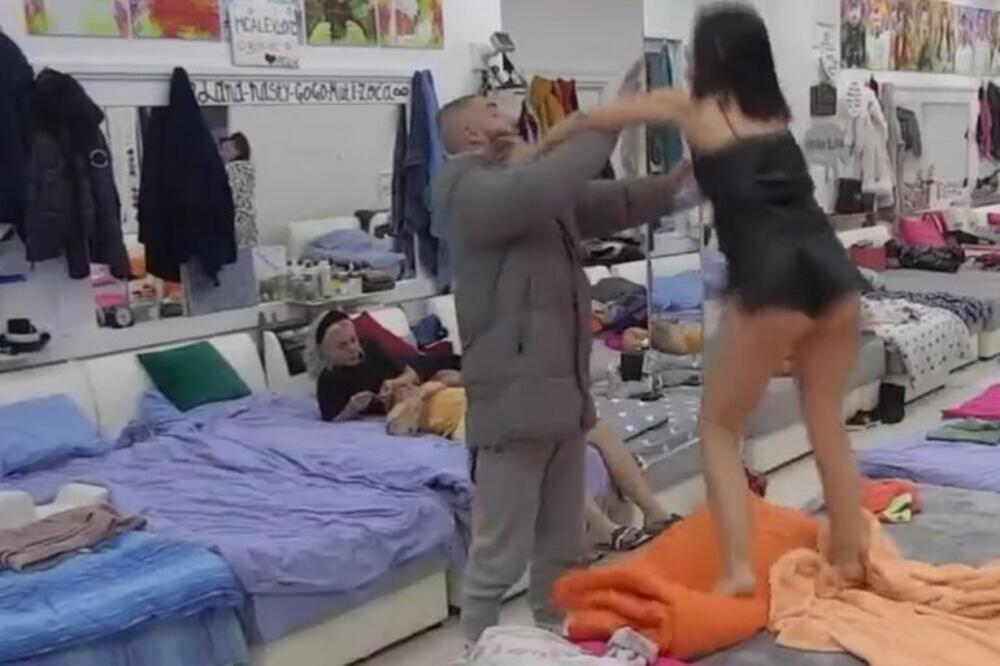 Mensur Ajdarpašić, Milica Veselinović