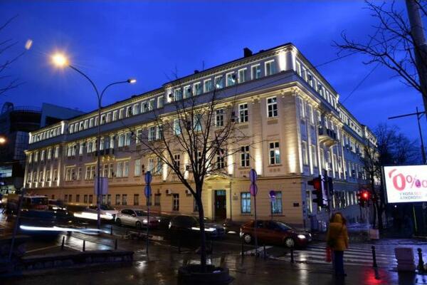 Renovirana fasada zgrade Privrednog suda u Beogradu: Građevina je sagrađena još u prvoj polovini 19.veka (FOTO)