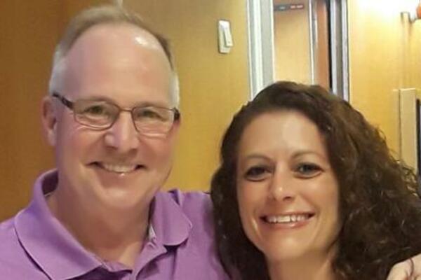 "ODMOR IZ SNOVA PRETVORIO SE U NOĆNU MORU!": Svega 15 minuta nakon što se PAR slikao, nastupila JEZIVA TRAGEDIJA