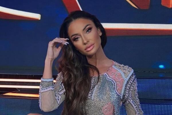 TRANSFORMACIJA KATARINE ŽIVKOVIĆ ĆE VAS ODUVATI: Luksuzna haljina i noge duže od Breninih, PRAVA BOMBA! (FOTO)