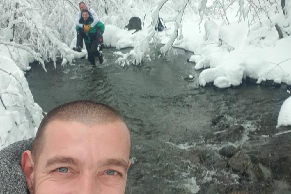 OVI MOMCI SU NAŠI HEROJI SNEŽNE OLUJE: Izvukli 17 zavejanih osoba na planini Maljen! (FOTO)