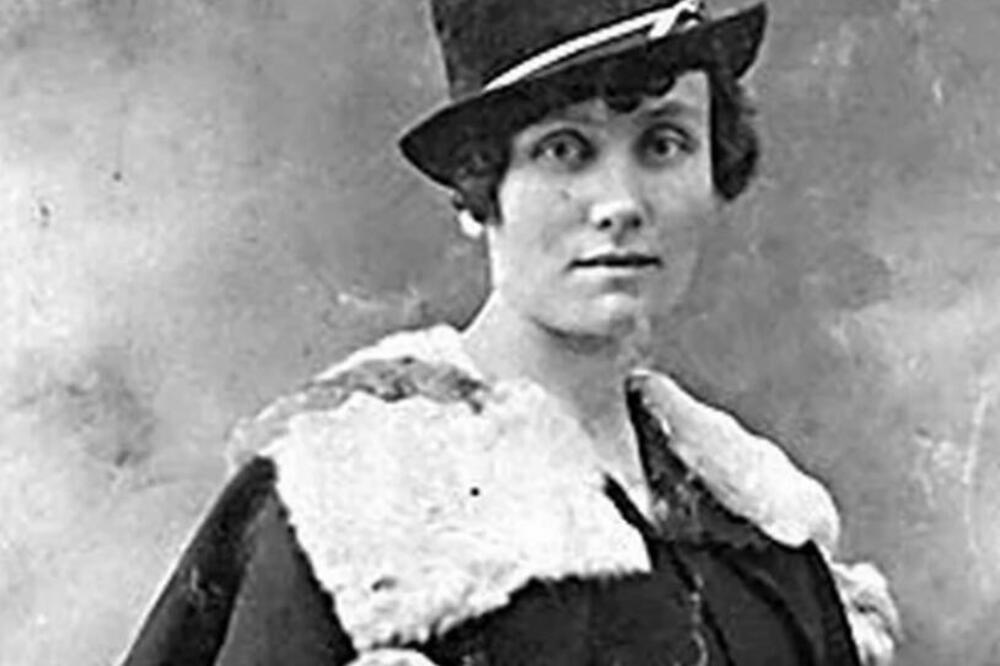 BURAN ŽIVOT SRPSKE KRALJICE LJUBAVNIH ROMANA: Voleo je najprivlačniji glumac Kraljevine Jugoslavije, UMRLA U BEDI