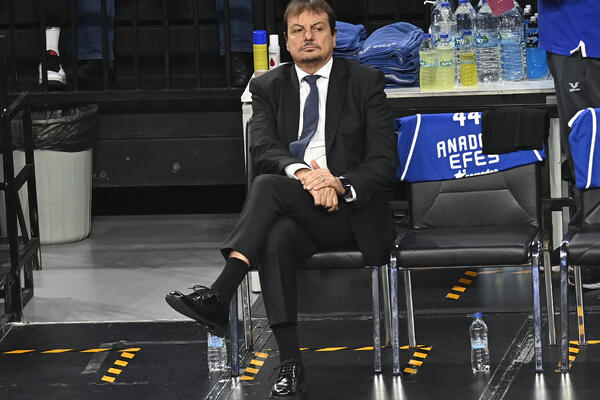 TRENER EFESA U STRAHU PRED ZVEZDINO GOSTOVANJE: Biće to teška utakmica!