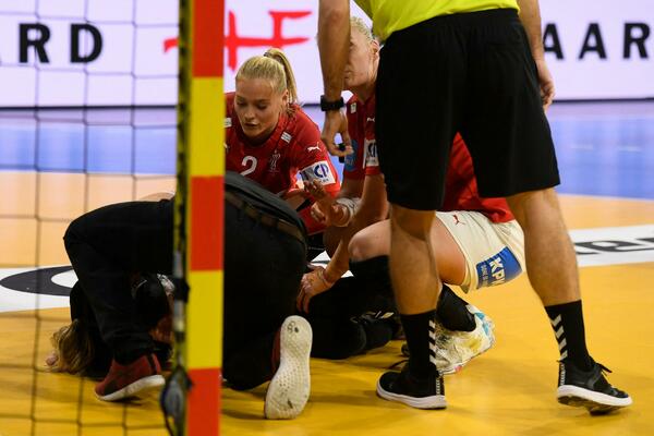 Rukomet je okarakterisan kao grub sport: A OVA SLIKA BOLI!