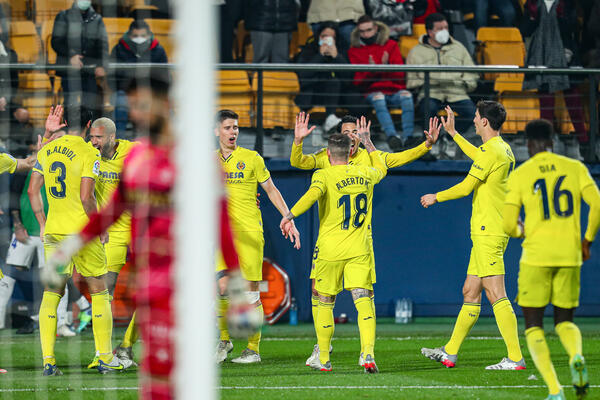 DIOS MIO QUE PARTIDO! "Žuta podmornica" TORPEDOVALA Alaves!