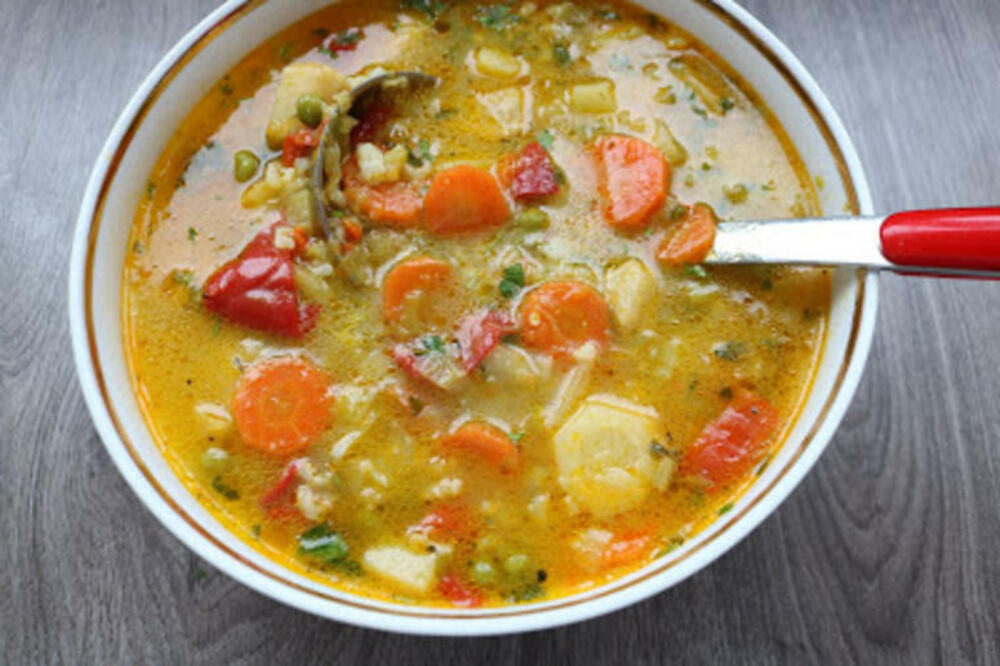 TANJIR HIPOKRATOVE ČORBE MENJA ŠAKU LEKOVA: Gersonova DIJETA jača imunitet i pomaže pri strašnoj bolesti