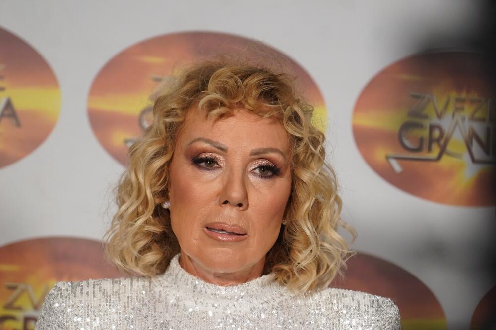 LEPA BRENA POSLE MASAKRA U ŠKOLI REŠILA DA URADI JEDNU STVAR: Hitno se OGLASILA i poručila OVO (FOTO)