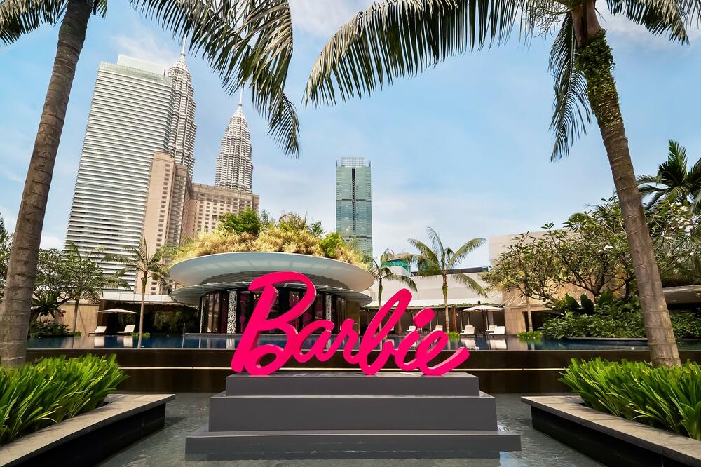 EGZOTIČNO PUTOVANJE U DETINJSTVO! San se pretvorio u JAVU, pogledajte neverovatan BARBI HOTEL (FOTO)