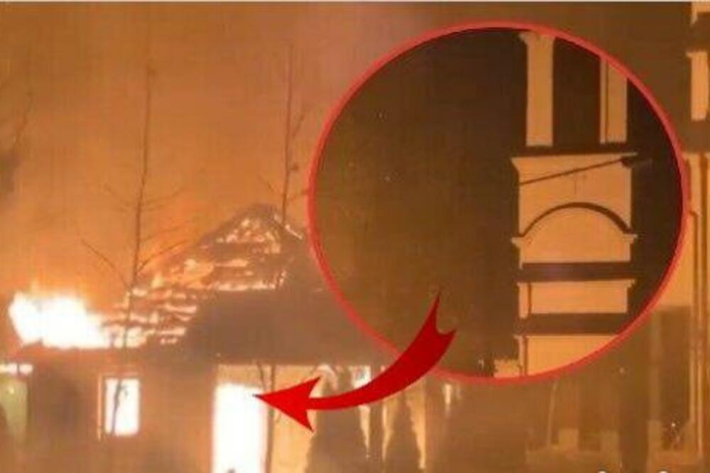 ČUDO U DVORIŠTU HRAMA SVETE TROJICE! Ljudi gledaju snimak i ne veruju svojim očima, KAKO JE OVO MOGUĆE? (VIDEO)