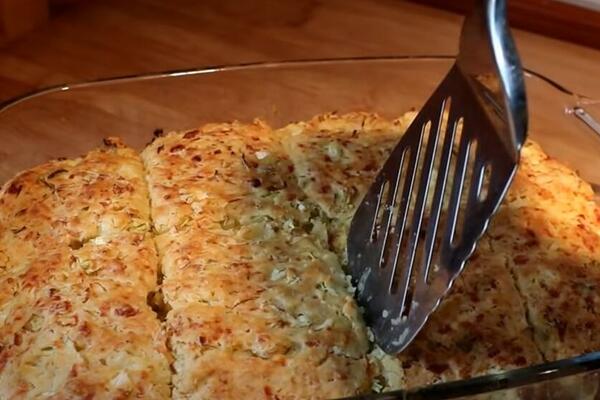 NAPRAVITE PITU SA KUPUSOM ZA PET MINUTA! Ukusna je, jeftina, a i brzo se pravi (VIDEO)