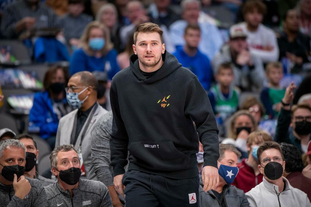 KAKAV UDARAC ZA MAVERIKSE: Luka Dončić POZITIVAN na korona virus!