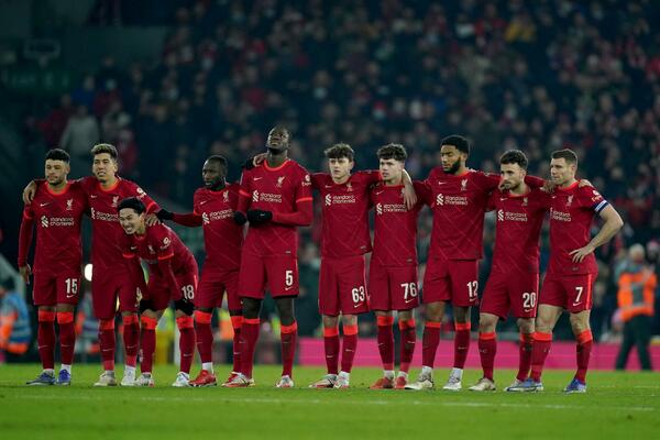 LIVERPUL I ARSENAL ZAVRŠILI MEČ BEZ GOLOVA: Mirovale mreže na Enfildu!