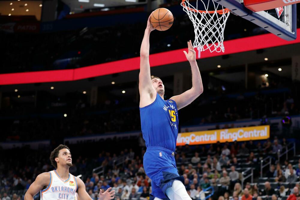 JOKIĆ I SA DUPLO GORIM UČINKOM OD PROSEKA ISPISAO ISTORIJU: Denver istakao veliki jubilej svog najboljeg igrača!