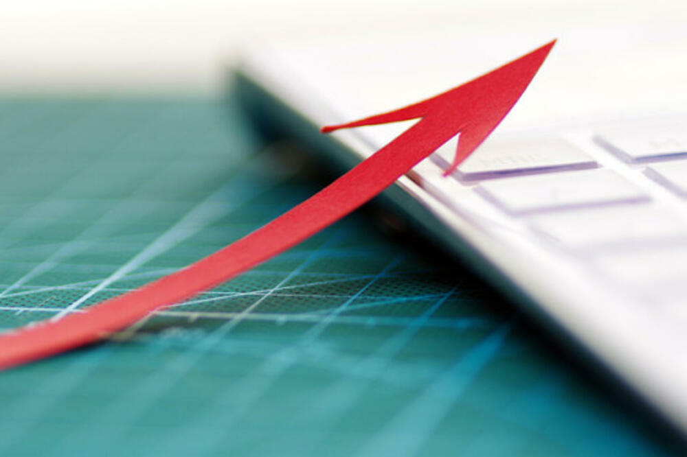 UPRKOS PRITISCIMA: Kina uverena u ekonomski rast u razumnom opsegu