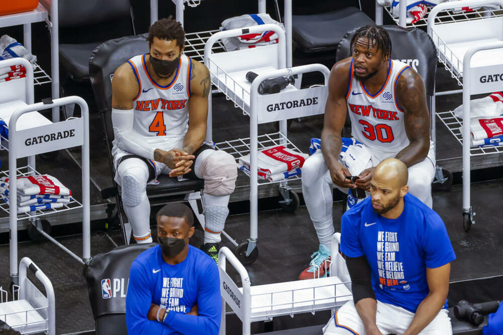 OVAJ ČOVEK STVARNO NEMA SREĆE: Derik Rouz zbog operacije kolena, dva meseca van terena!