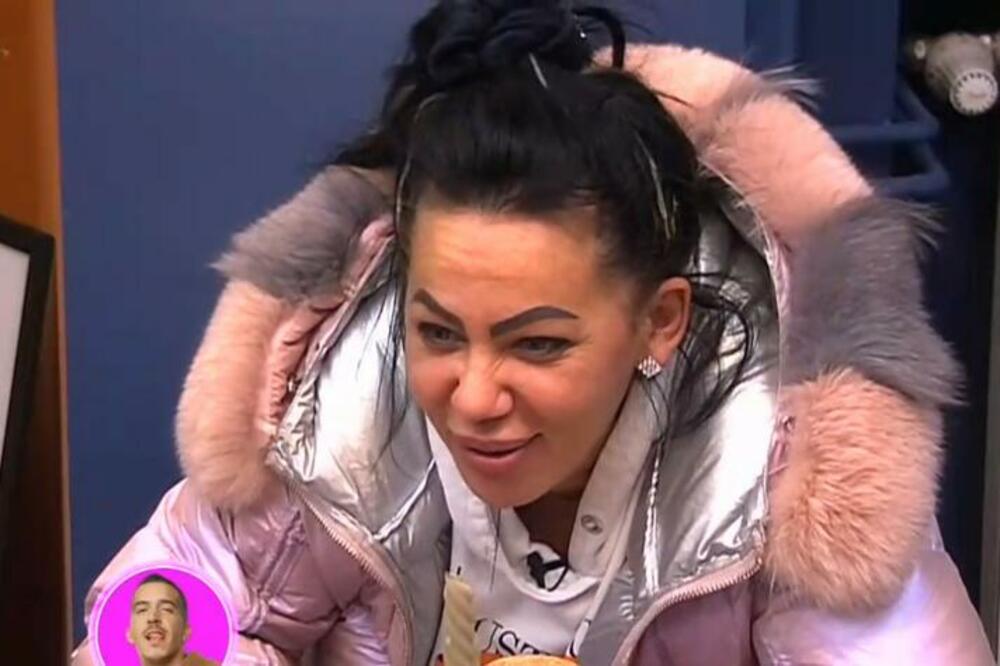 BAJKERKA SE NAMERAČILA NA MENADŽERA BARA! Ivana REŠENA da ga osvoji: "Želim samo njega i nijednog drugog"! (FOTO)