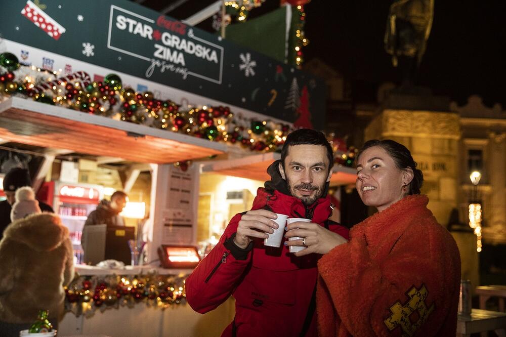 SVAKE SREDE, ČETVRTKA I PETKA HAPPY HOUR NA STAROGRADSKOJ ZIMI: Platite 1 piće, dobijete 2! Dođite da nazdravimo