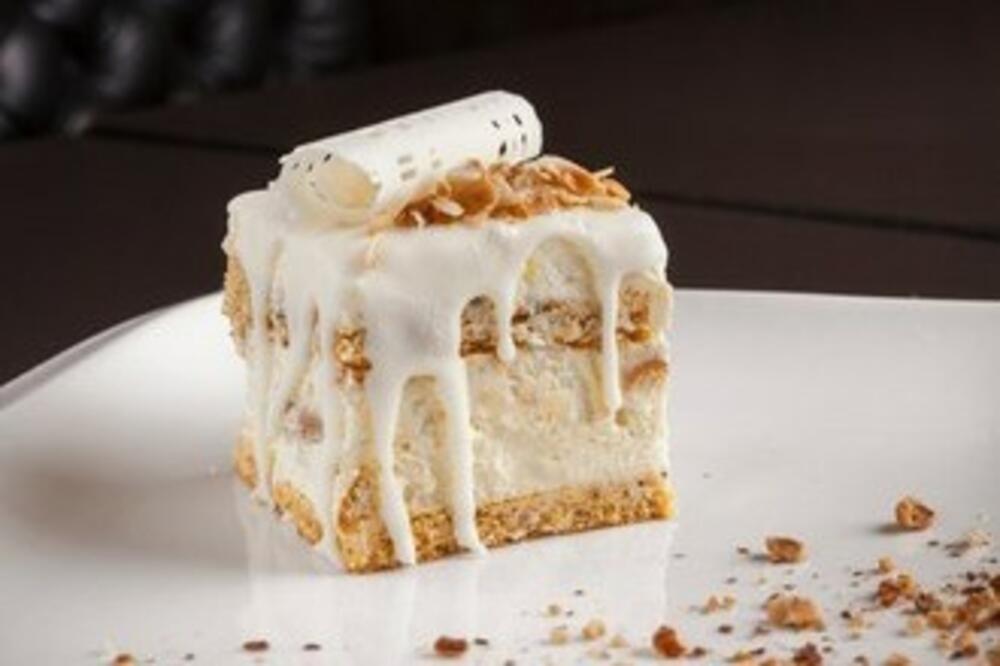 NEODOLJIVI BELI MINJONI: Kremasti, slatki, a POSNI, morate ih PROBATI (RECEPT)