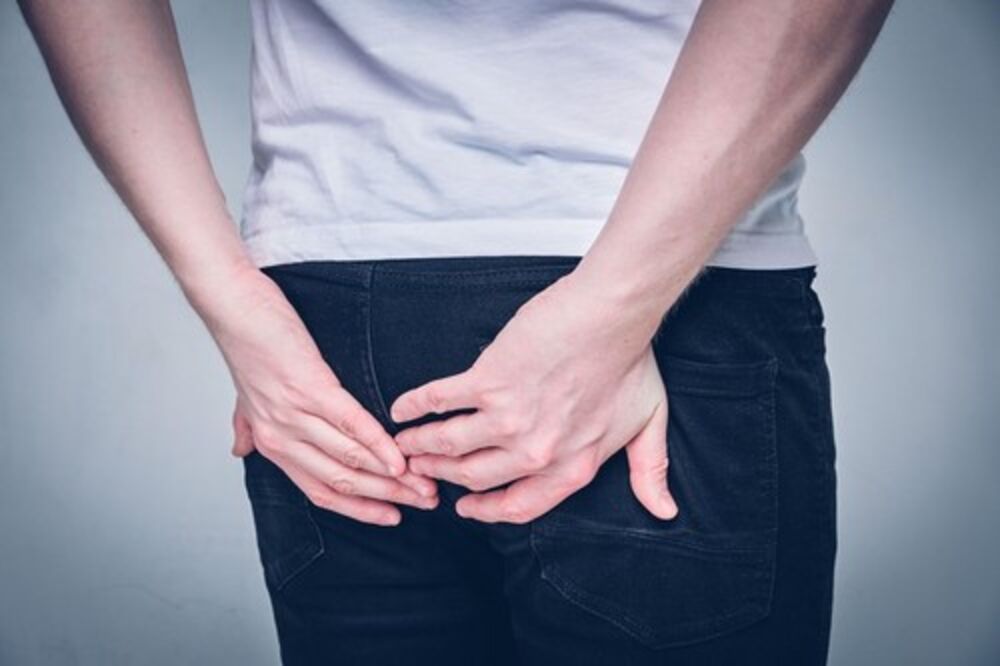 Hemoroidi, Bol, Zadnjica