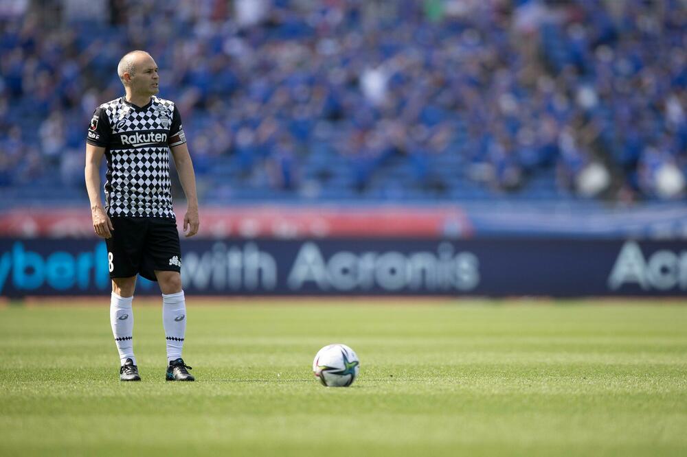 LEGENDARNI INIJESTA UTAJIO 3.500.000 EVRA? Japanci prete tužbom vezisti? (FOTO)