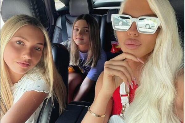 NAKON VESTI O RAZVODU JELENE I DUŠKA NIKA TOŠIĆ OBJAVILA VIDEO SNIMAK: Svi su mislili da je situacija drugačija!