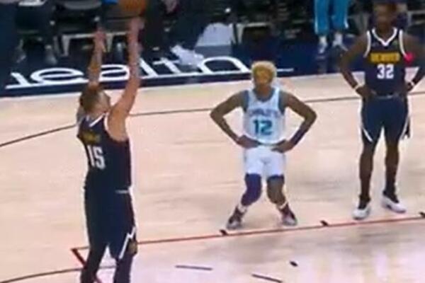 TRESLA MU SE KOLENA DOK JOKIĆ GAĐA BACANJA? Možda je čudan ples? Ili baca vudu magiju? PROCENITE SAMI (VIDEO)