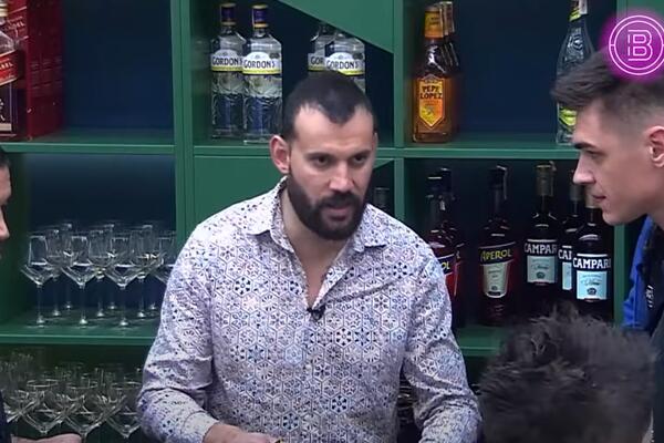 PIJU DOK NE PADNU U NESVEST?! Palo "RIBANJE", menadžer poludeo kada je video ŠTA RADE! (VIDEO)